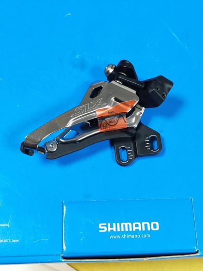 Прочие Переключатель передний shimanoSLX M7100 E