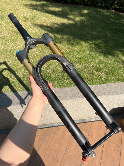 Прочие Вилка fox36 grip2