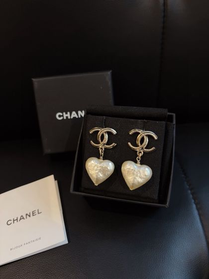 Chanel Украшение