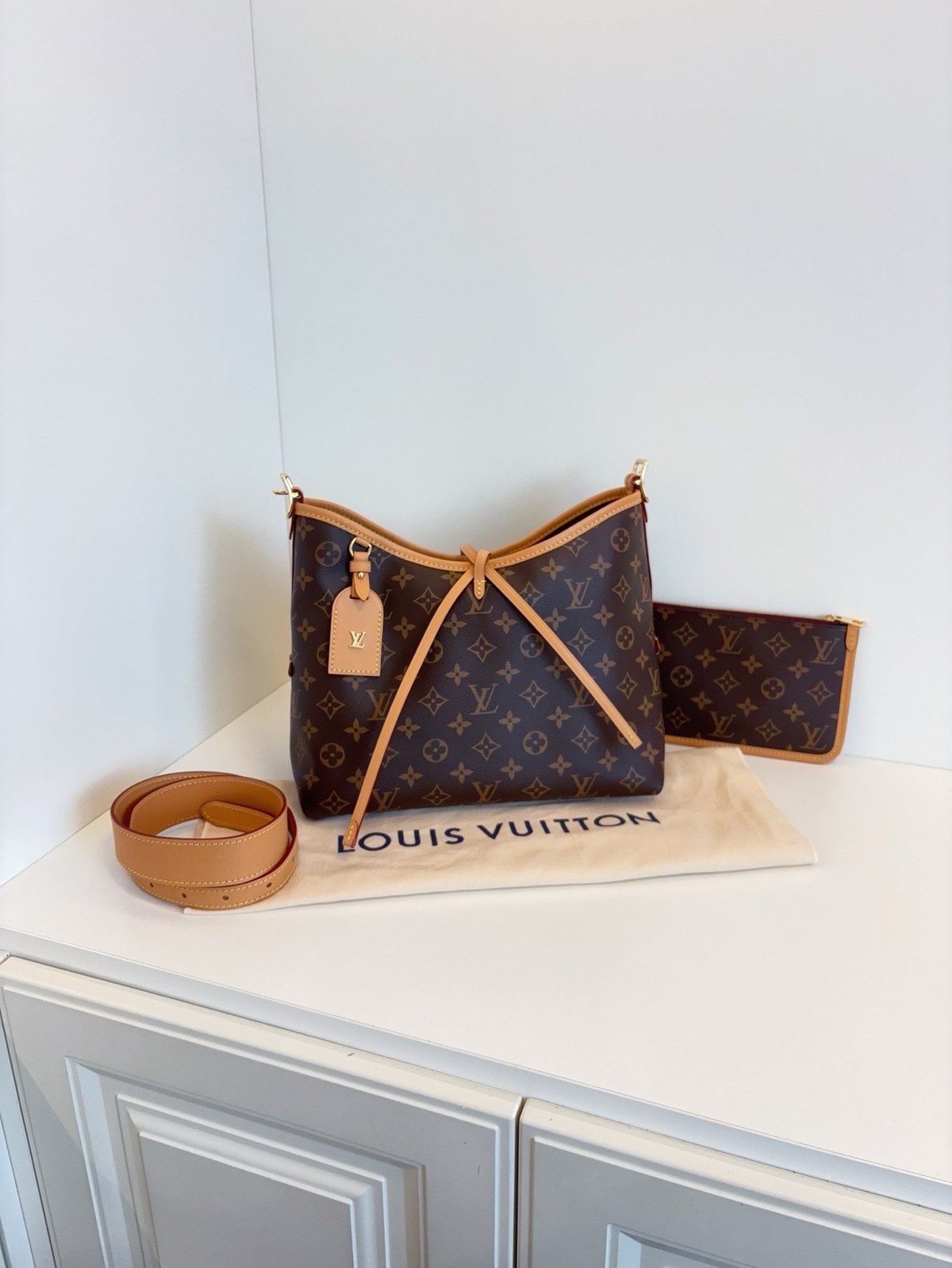 Louis Vuitton Сумка Carryall — фото 1