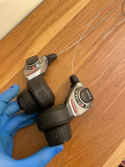 Shimano Манетки