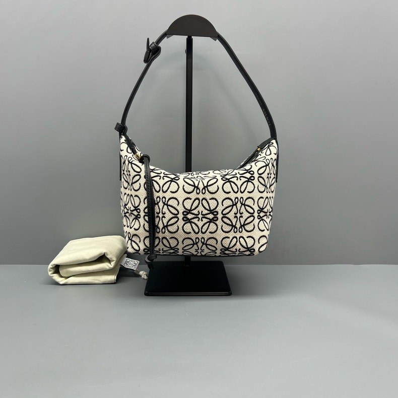 Loewe Сумка cubi — фото 1