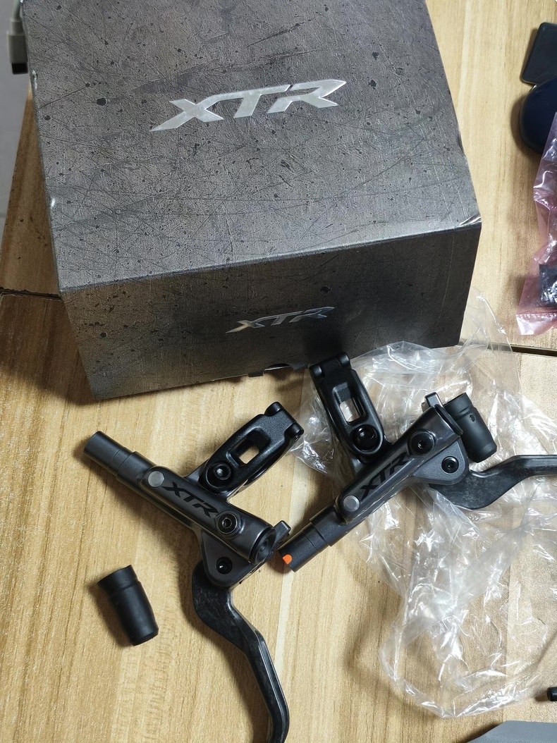 Shimano Тормозные ручки xrt m9100 — фото 1