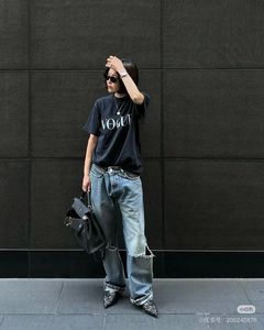 Balenciaga Футболка Vogue — фото 4