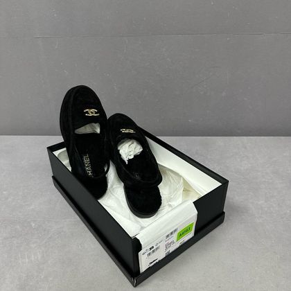 Chanel Кеды A CLogo