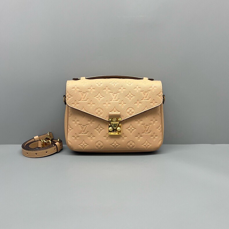 Louis Vuitton Сумка кросс-боди LV — фото 1