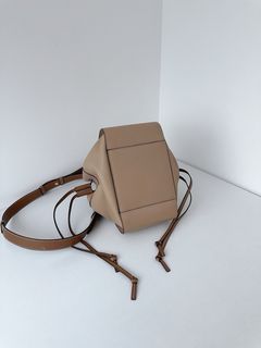 Loewe Сумка Hammock — фото 5