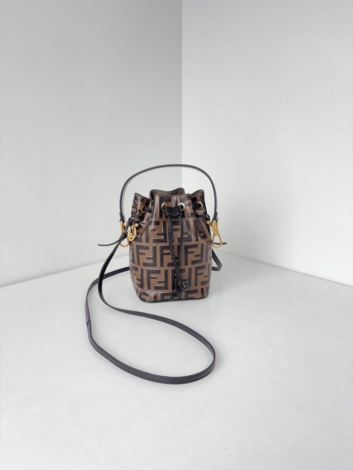 Fendi Сумка — фото 1