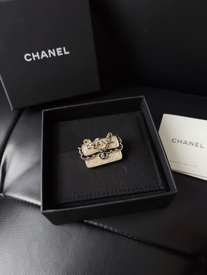 Chanel Брошь cf