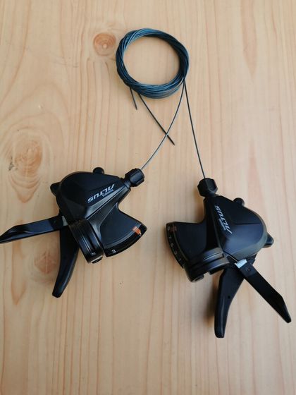 Shimano Манетки M2000 M2010