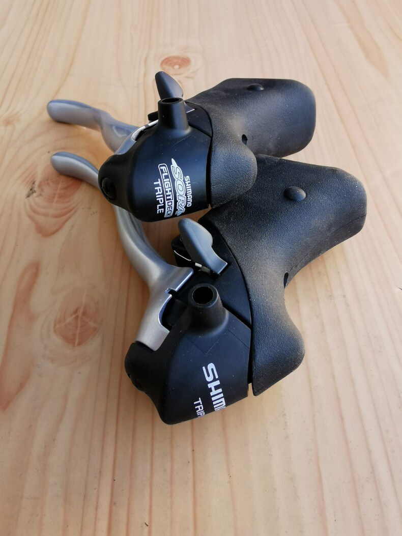 Shimano Манетки SORA — фото 1
