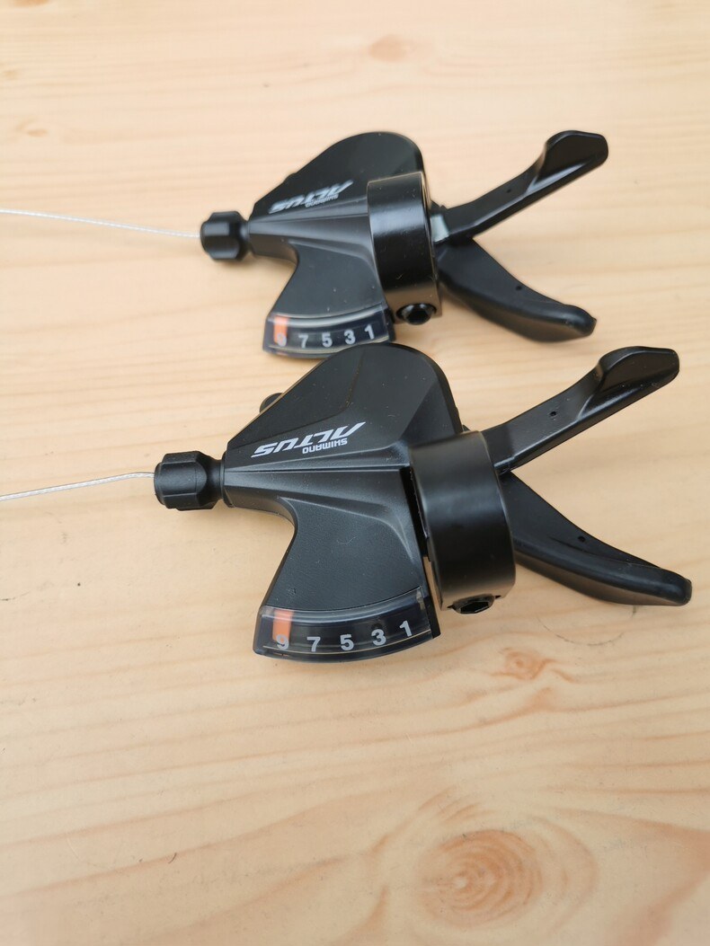 Shimano Манетки M2010 M2000 — фото 1