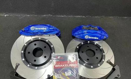 Brembo Оригинальные Brembo F50 четырехпоршневые суппорты снято с авто