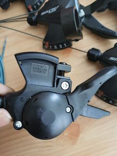 Shimano Манетки M2010 M2000 — фото 4