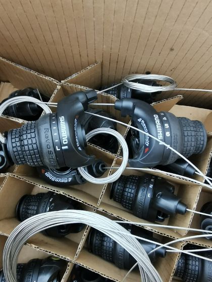 Shimano Манетки SL-RS31
