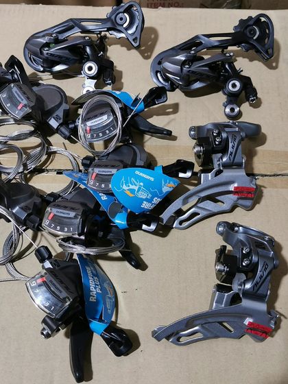 Shimano Переключатель задний M4000