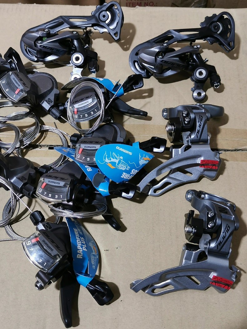 Shimano Переключатель задний M4000 — фото 1