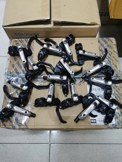 Shimano Тормозные ручки DEORE M615