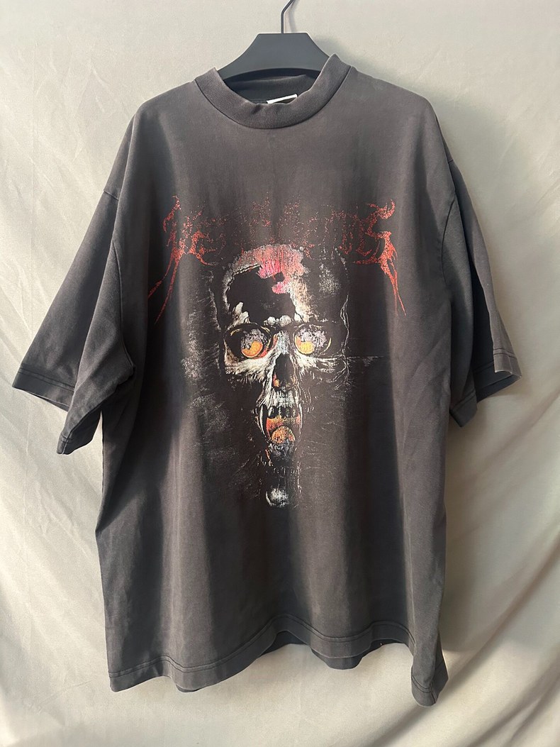 Vetements Футболка — фото 1