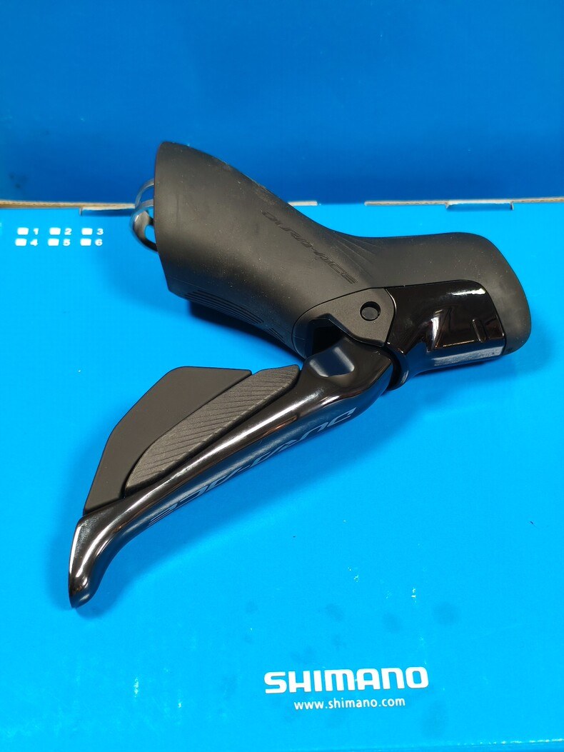 Shimano Манетки da di2 — фото 1